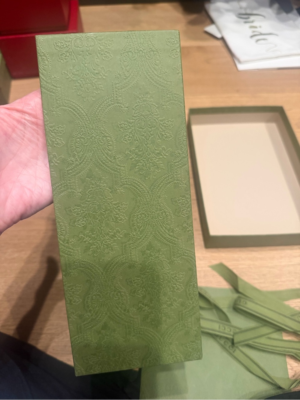 Gucci Olive Green Gift Box with Branded Ribbon and self sealing envelope - Picture 10 of 12